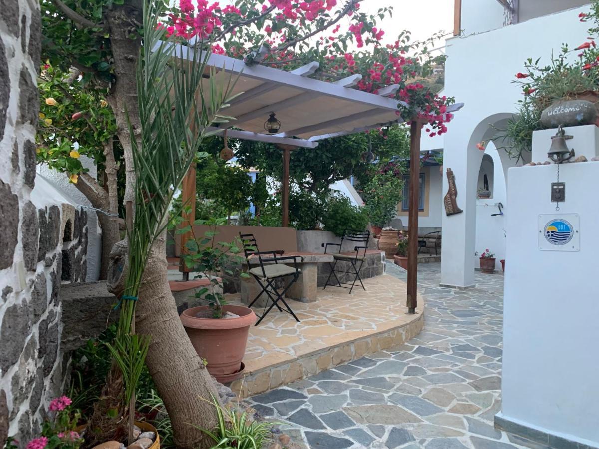 Patmos Maria Studios سكالا المظهر الخارجي الصورة