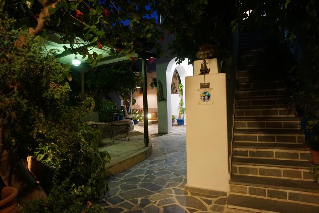 Patmos Maria Studios سكالا المظهر الخارجي الصورة