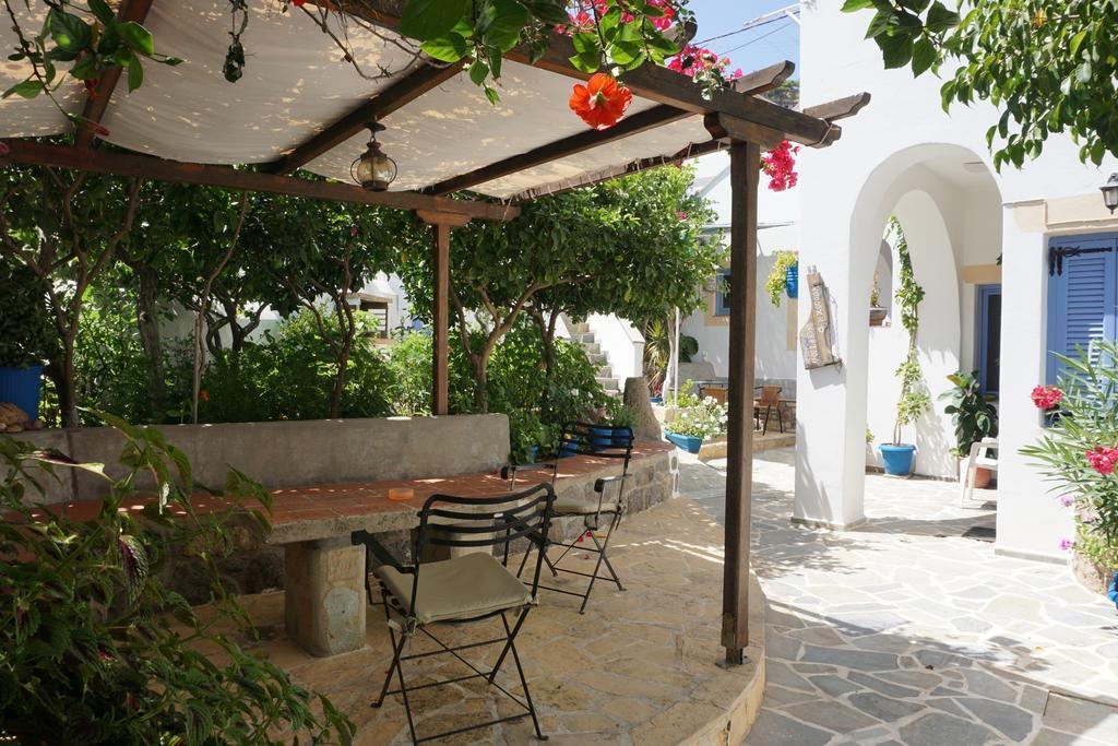 Patmos Maria Studios سكالا المظهر الخارجي الصورة